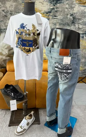 *Original Christian Dior Top Available in Store  M —— XXL