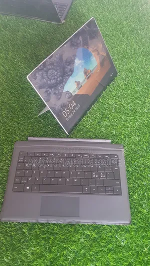 Laptop 8GB Intel Core i7 SSD 256GB