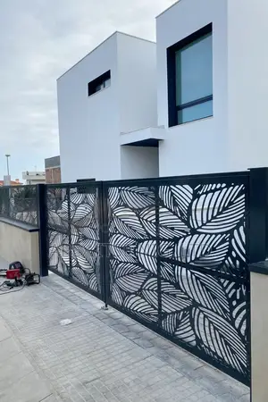 CNC Design Gate