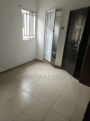 1bdrm Block of Flats in Bemil, Berger for rent
