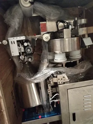 Granule Packaging Machine (Pillow)
