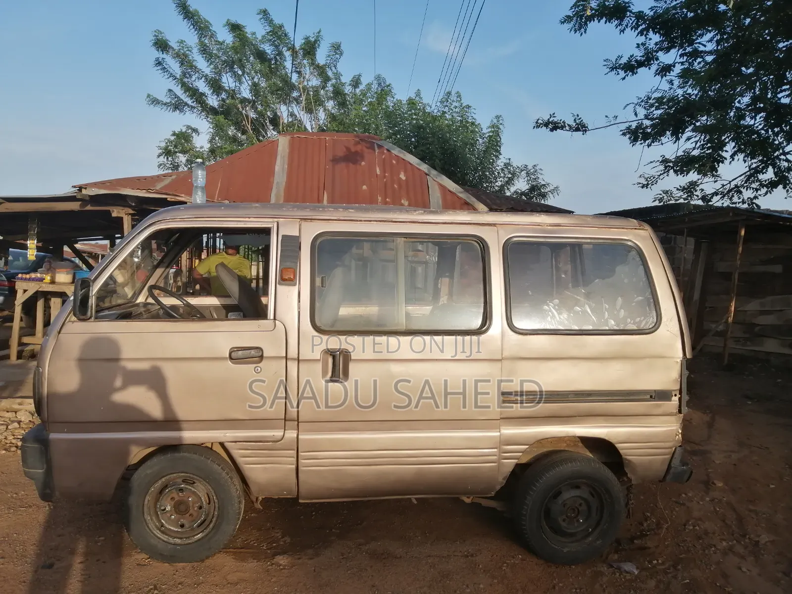 Suzuki APV Minibus 2008 Brown