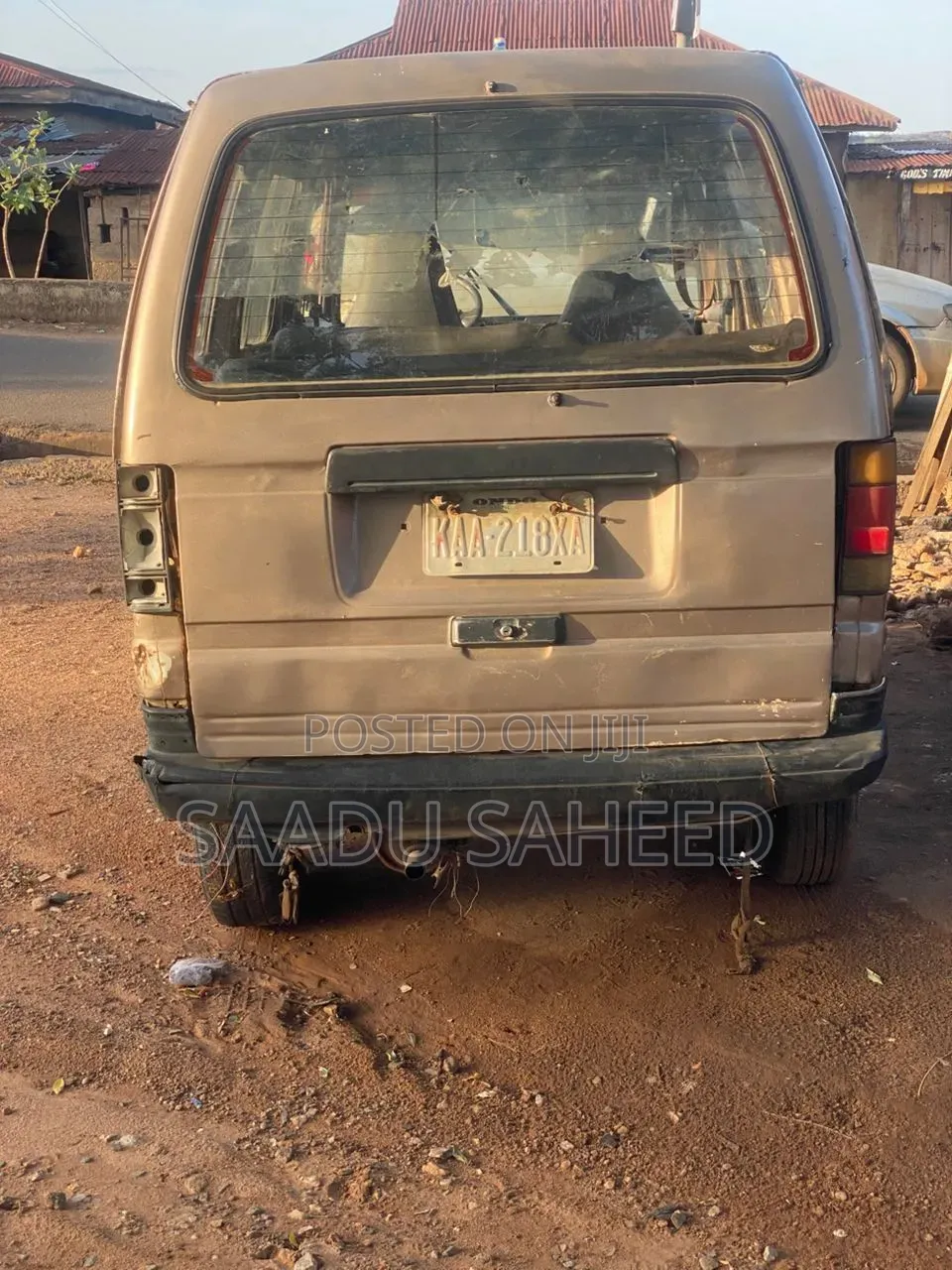 Suzuki APV Minibus 2008 Brown