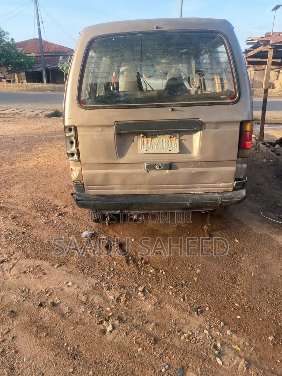 Suzuki APV Minibus 2008 Brown