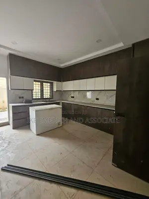 7bdrm Duplex in Katampe (Main) for rent
