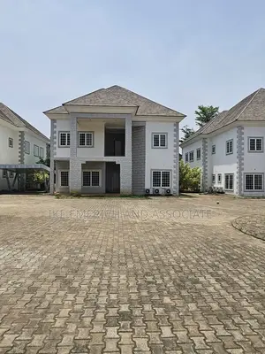 6bdrm Duplex in Maitama for rent