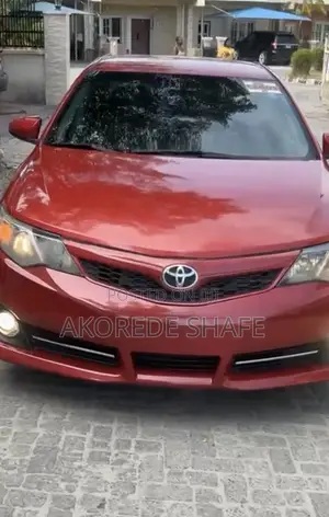Toyota Camry SE Sport 4dr Sedan (2.5L 4cyl 6A) 2014 Red