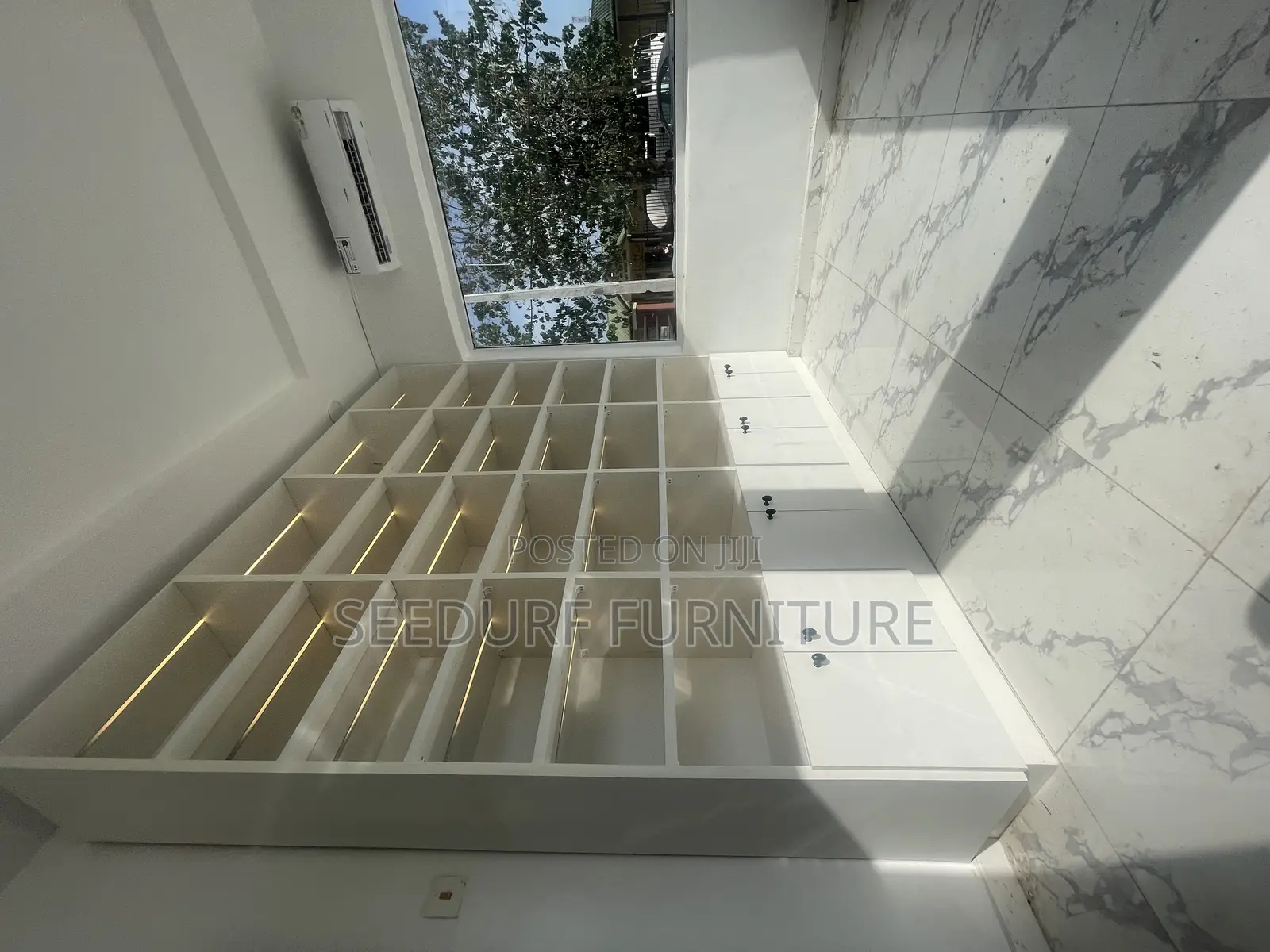 A Display Shelve