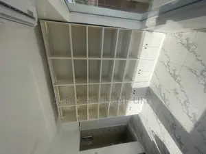 A Display Shelve