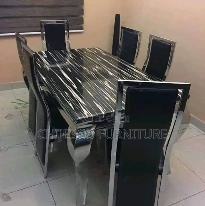 Quality 6 Seater Marble Dinning Table