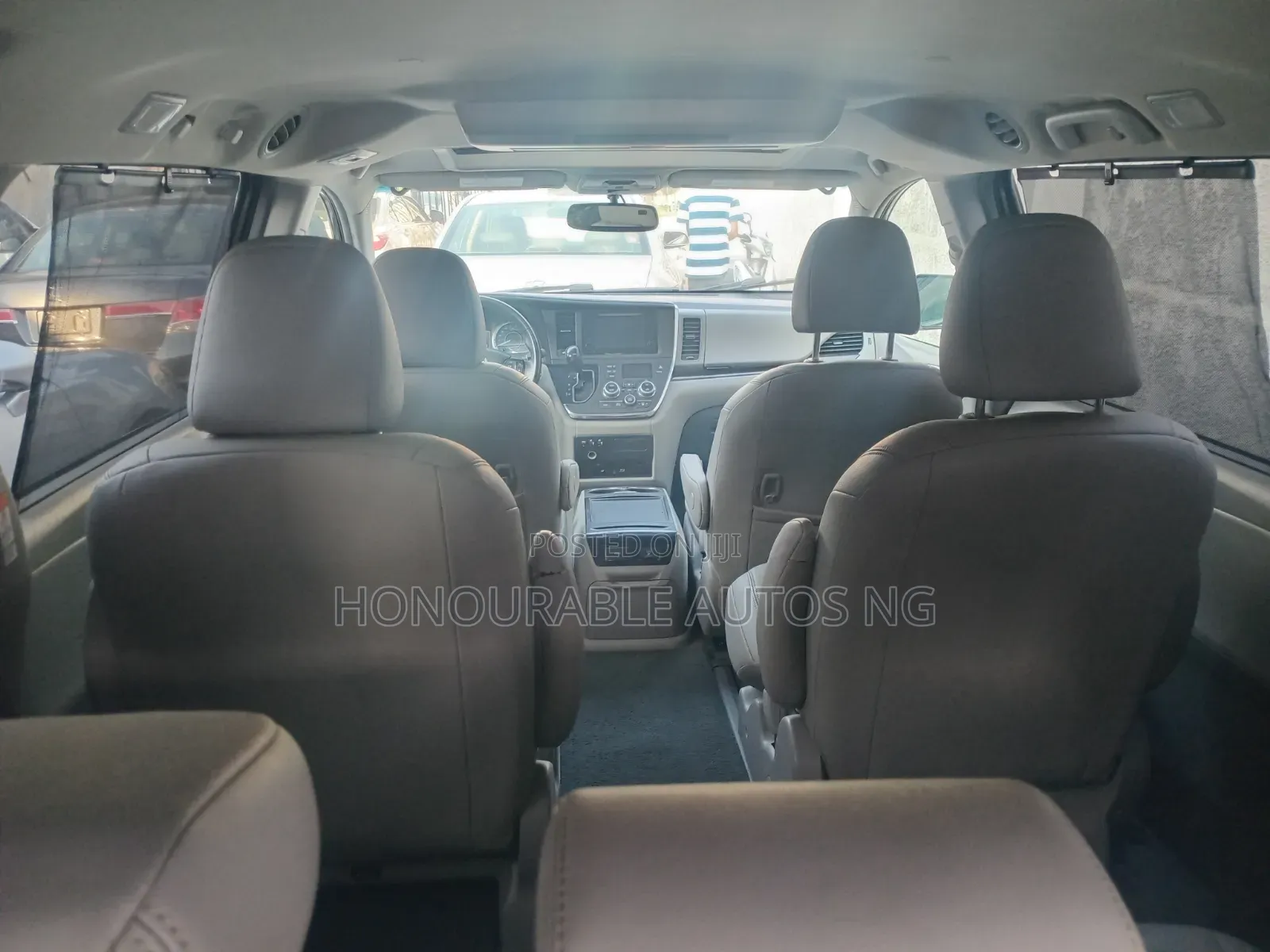 Toyota Sienna 2015 Gray