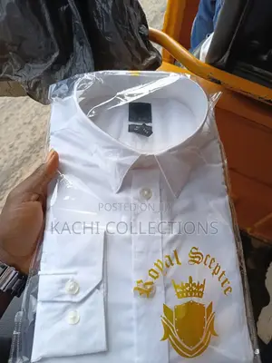 White Shirt: Medium Size