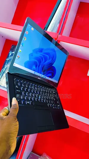 Laptop Dell Latitude 14 E5470 8GB Intel Core i5 SSD 256GB