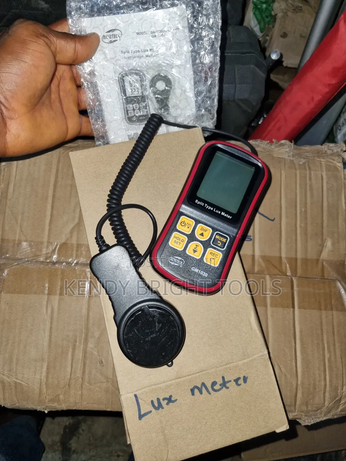 Light Meter / Lux Meter