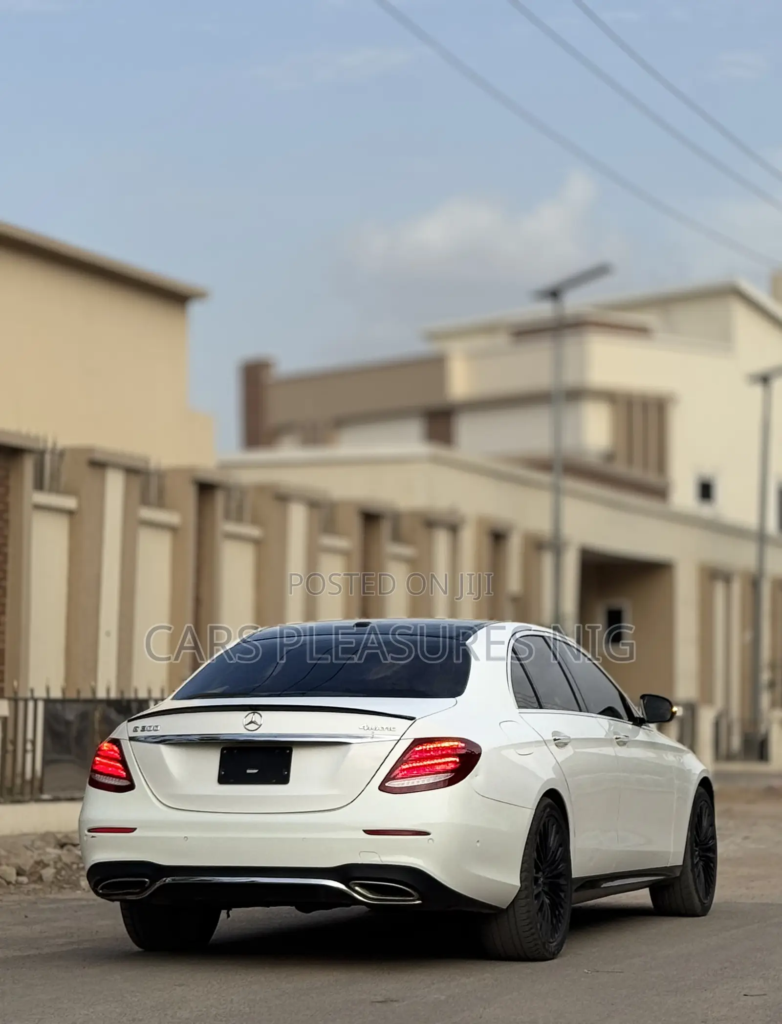 Mercedes-Benz E300 2017 White