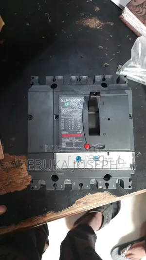 250a McCb Breaker 4pole