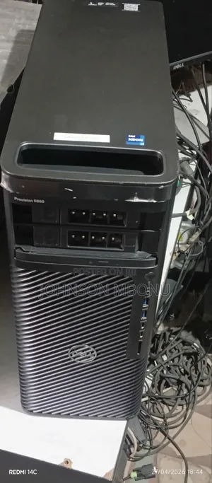 Desktop Computer Dell 16GB Intel Xeon HDD+SSD 512GB