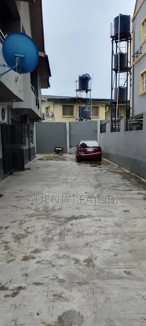 Mini Flat in Obanikoro, Shomolu / Shomolu for rent