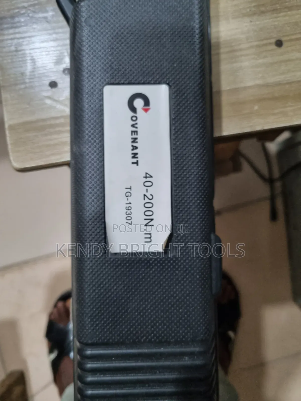 Torque Wrench 40-200