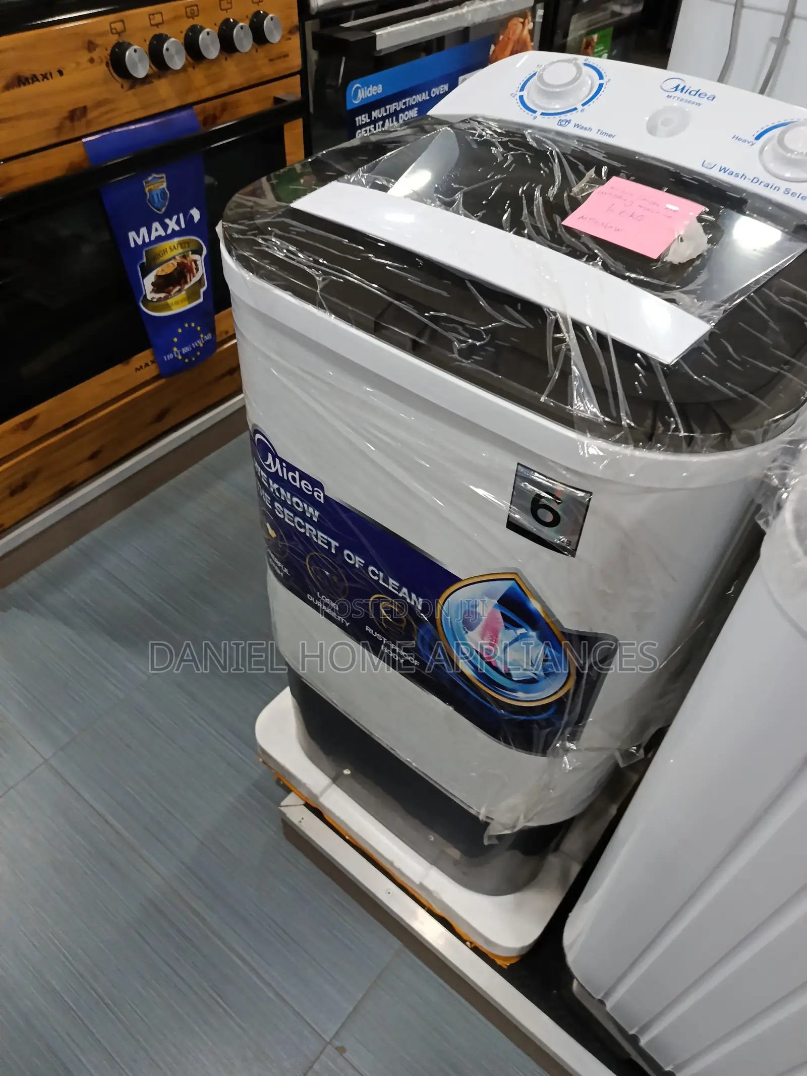 Midea 6kg Single Tub Washing Machine.