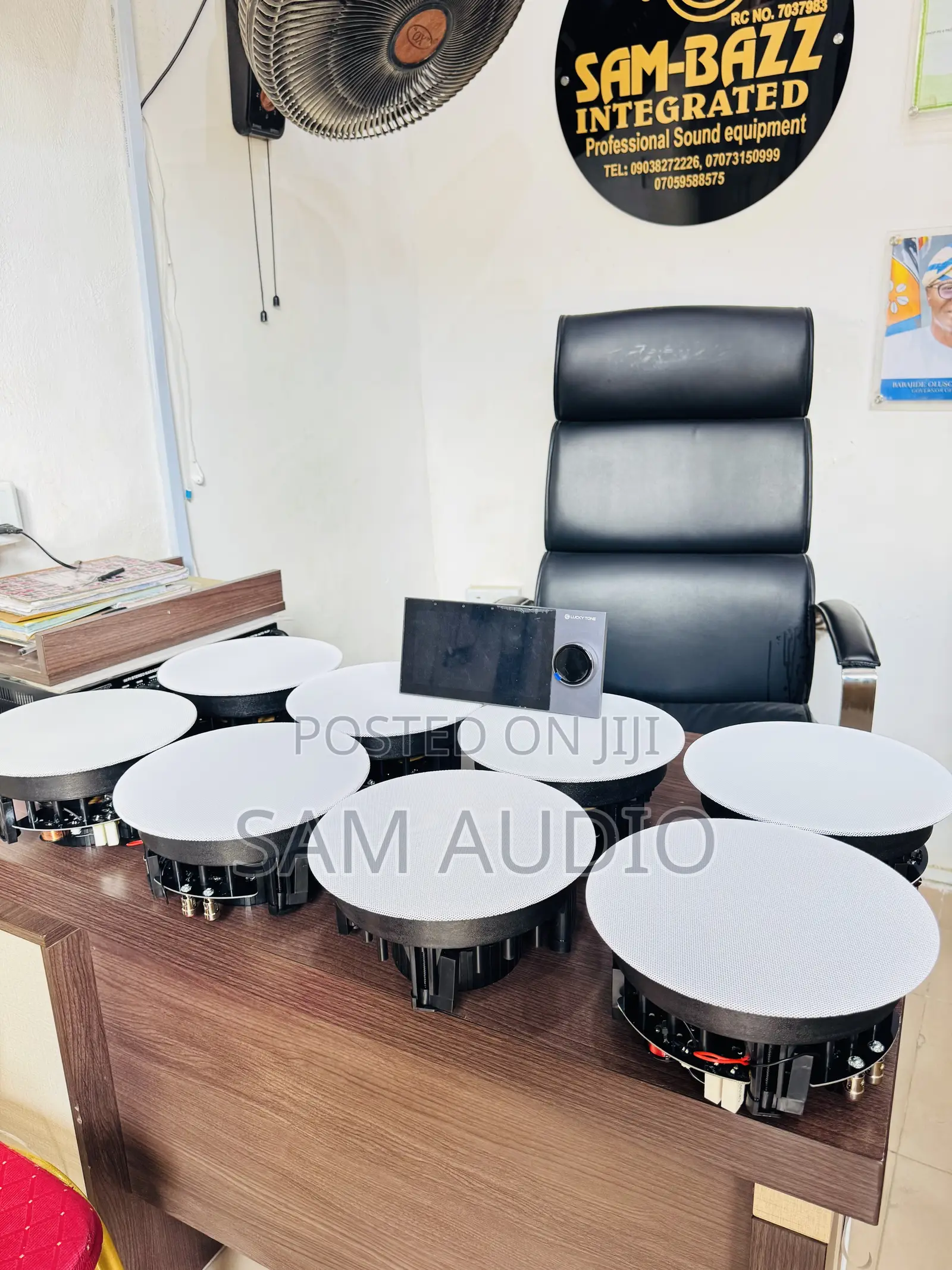 8 Ceiling Speaker Combo With Amplifier