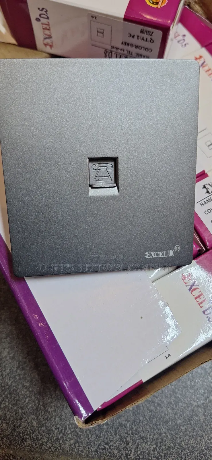 Excel Uk Faceplate Telephone Socket