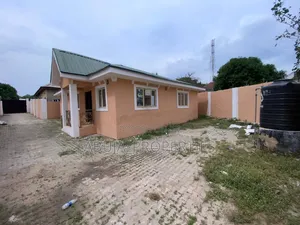 2bdrm Bungalow in Life Camp for rent