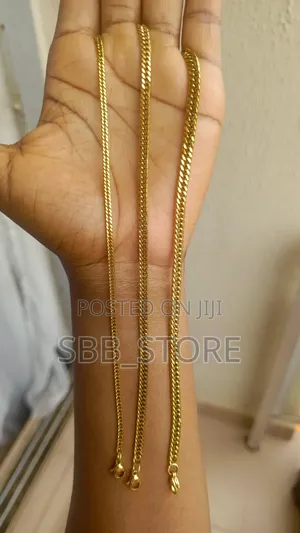 Gold Cuban Waist Chain – Stainless Steel (Non-tarnish)
