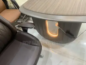 Executive Ceo Office Table 2.4 Meters