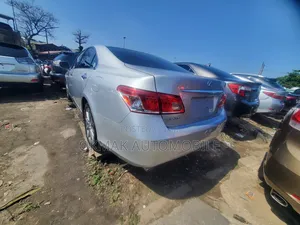 Lexus ES 350 2012 Silver