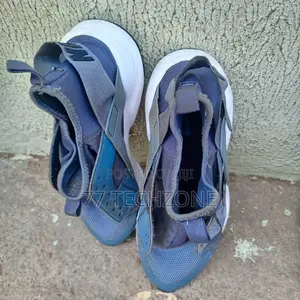 Nike Combo Foots