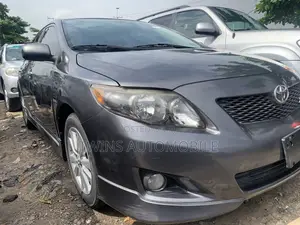 Toyota Corolla S 4dr Sedan (1.8L 4cyl 4A) 2010 Gray