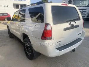 Toyota 4-Runner SR5 4x4 V6 2006 White