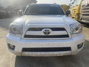 Toyota 4-Runner SR5 4x4 V6 2006 White