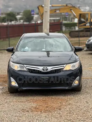 Toyota Camry LE 4dr Sedan (2.5L 4cyl 6A) 2013 Blue