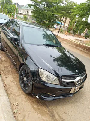 Mercedes-Benz C300 2009 Black