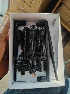 Wireless Hdmi Extender 50 Meters 1 Transmitter 2 Receiver
