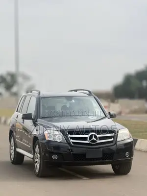 Mercedes-Benz GLK-Class 2010 Black