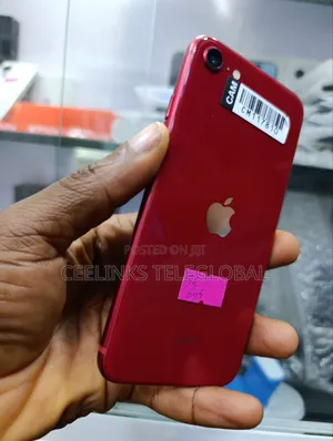 Apple iPhone SE (2022) 64 GB Red