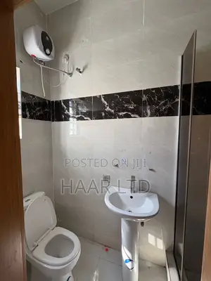 1bdrm Apartment in Lekki Phase 2 for rent