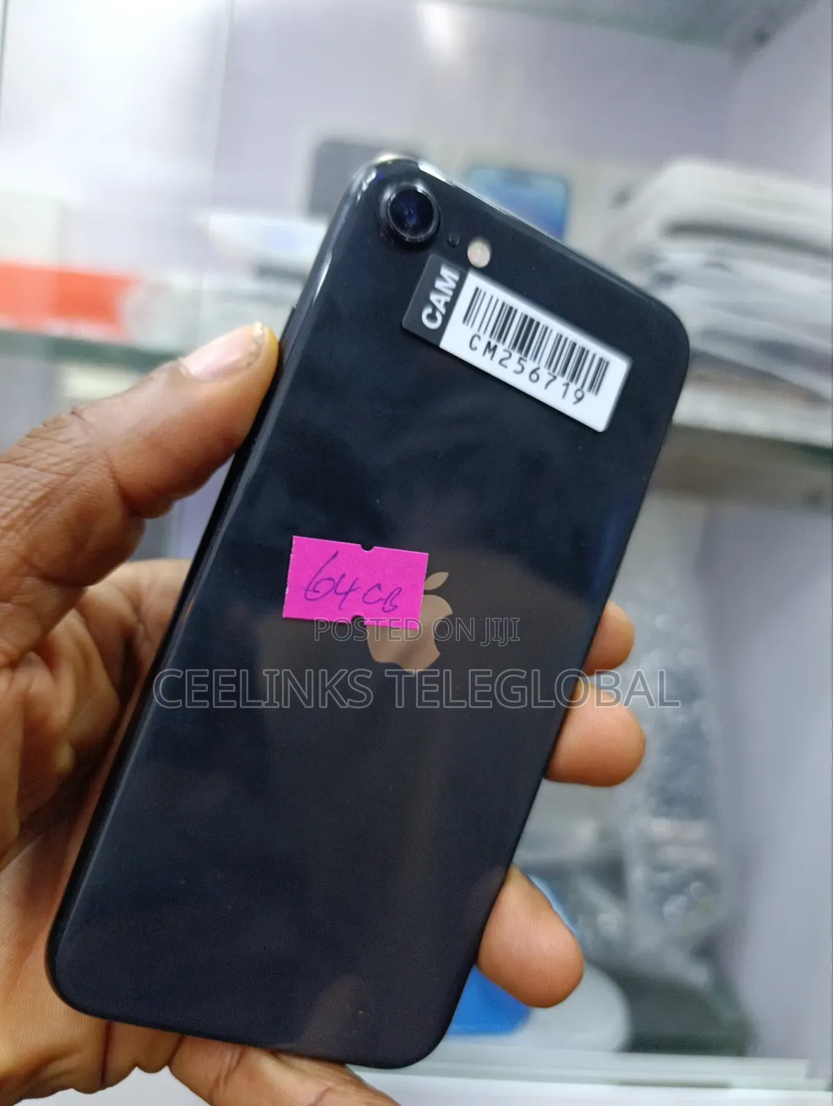 Apple iPhone SE (2020) 128 GB Black