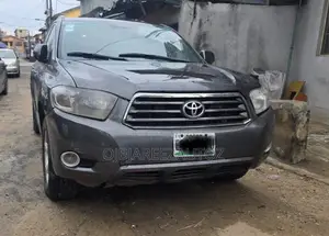 Toyota Highlander 2008 Gray