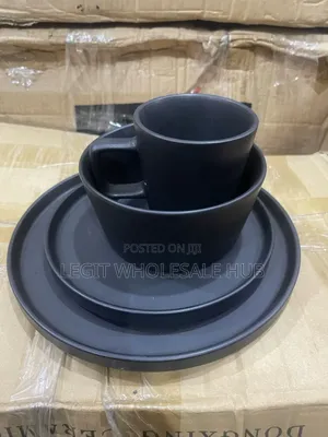 16pcs Black Dinner Set