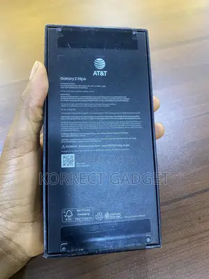 New Samsung Galaxy Z Flip6 512 GB Green