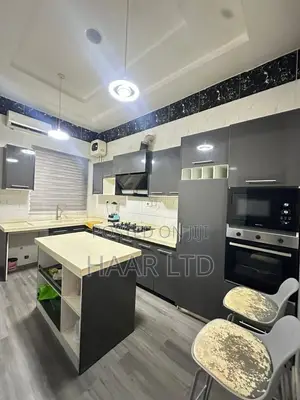 Furnished 4bdrm Duplex in Chevron for rent