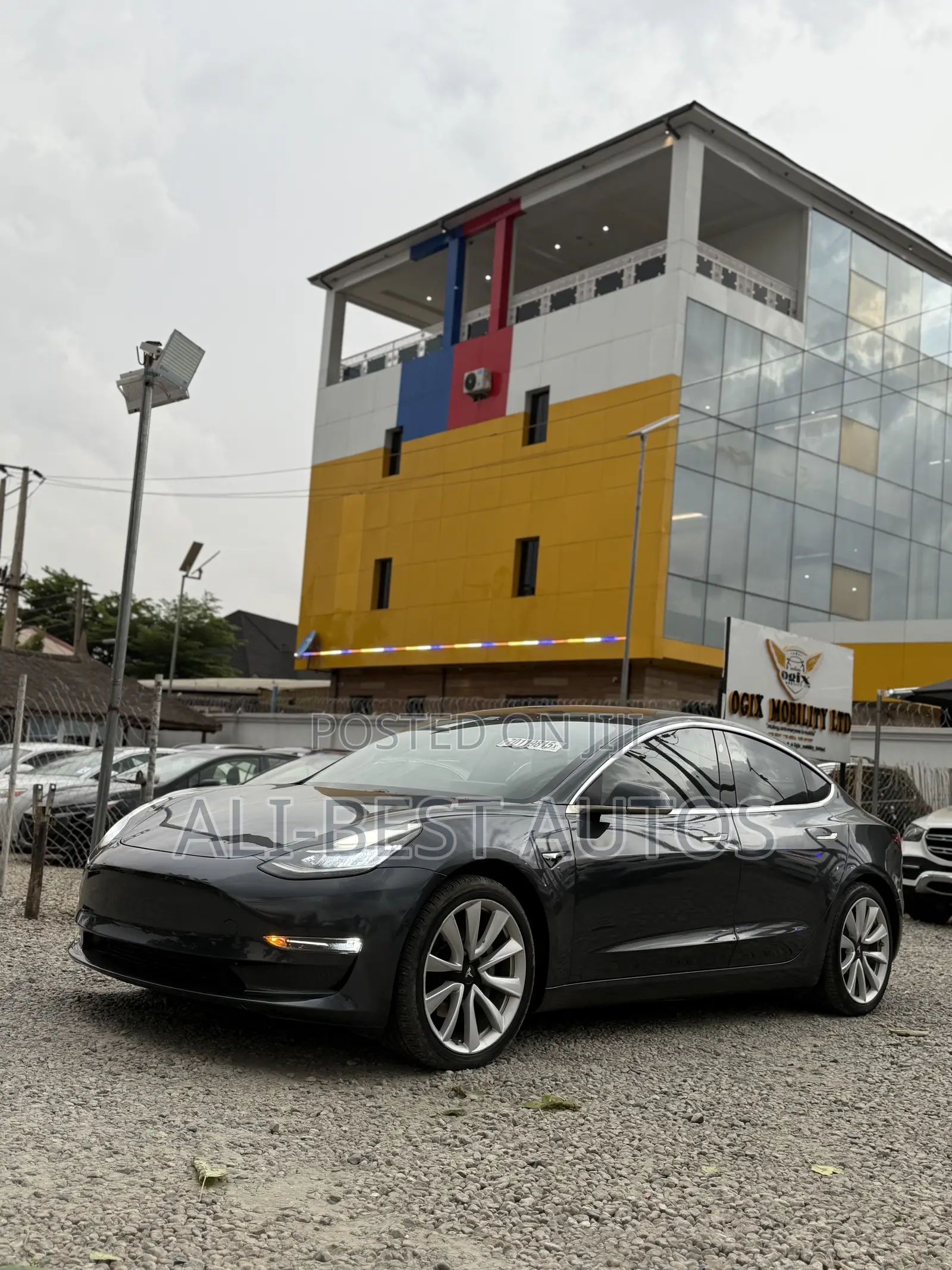 Tesla Model S 2018 Gray