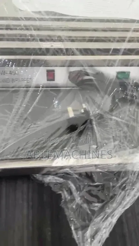 Hand Wrapping Machine
