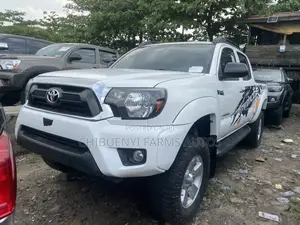 Toyota Tacoma V6 4dr Double Cab 4WD 5.0 ft. SB (4.0L 6cyl 6M) 2014