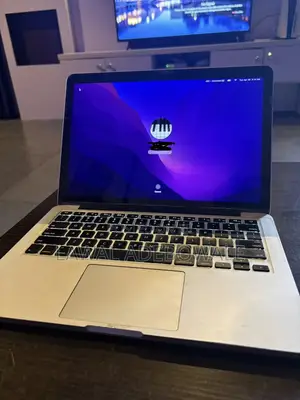 Laptop Apple MacBook Pro 8GB Intel Core i5 SSD 128GB