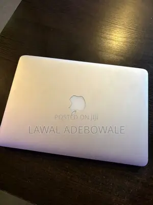 Laptop Apple MacBook Pro 8GB Intel Core i5 SSD 128GB